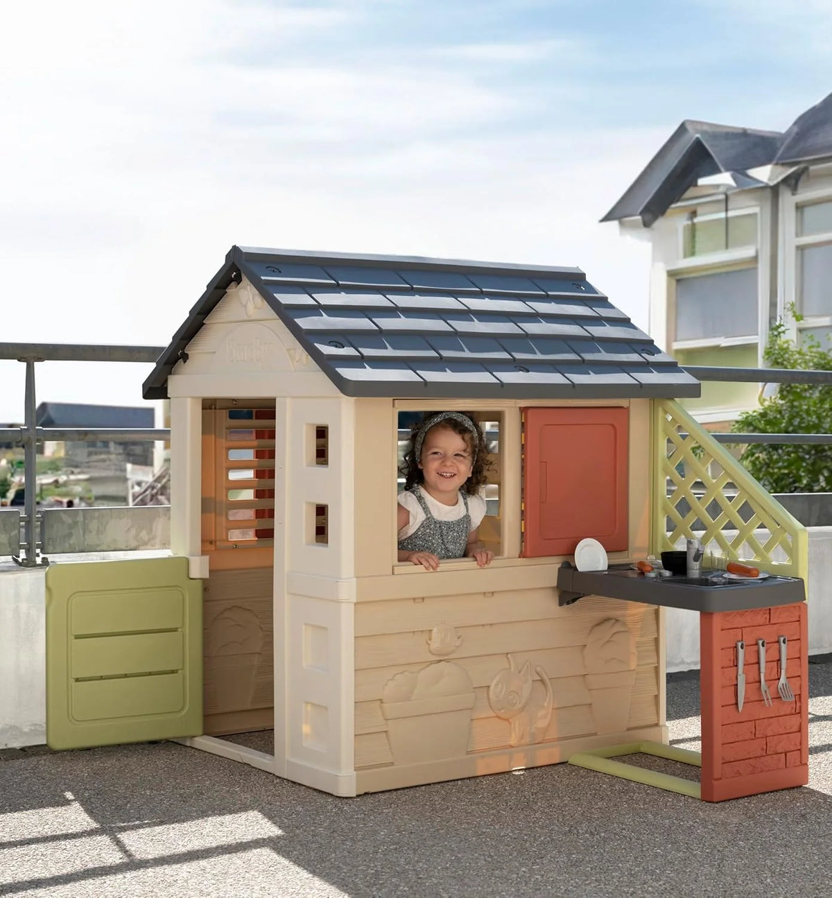 Smoby Life Casa Nature z kuchnią - Domek dla dzieci do użytku wewnątrz i na zewnątrz - Odporny na promienie UV materiał z recyklingu - Od 2 lat - W zestawie kuchnia i akcesoria - (7600810739)