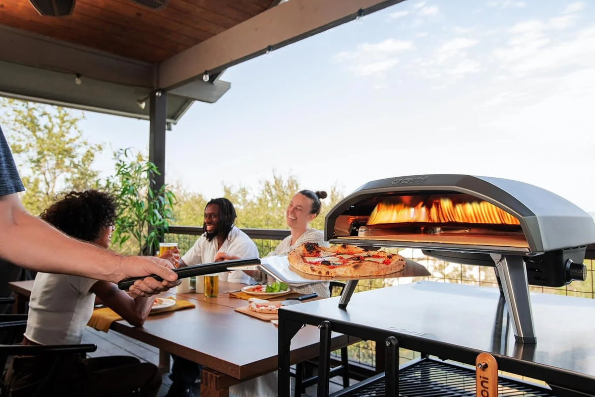 Ooni Koda 16 Gas – Przenośny piec zewnętrzny 37 mBar – Domowa pizza w 60 sekund – Wysoka temperatura – Przenośny i szybki – IT|ES|FR|BE|CZ|IE|LV|LT|LU|PT