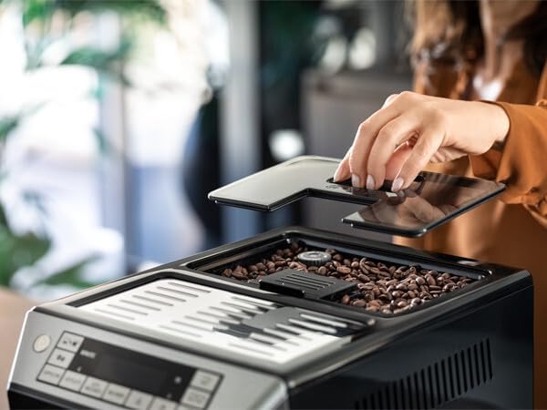 De'Longhi ECAM 44.666.B ELETTA Cappuccino, ECAM44.660.B, czarny połysk