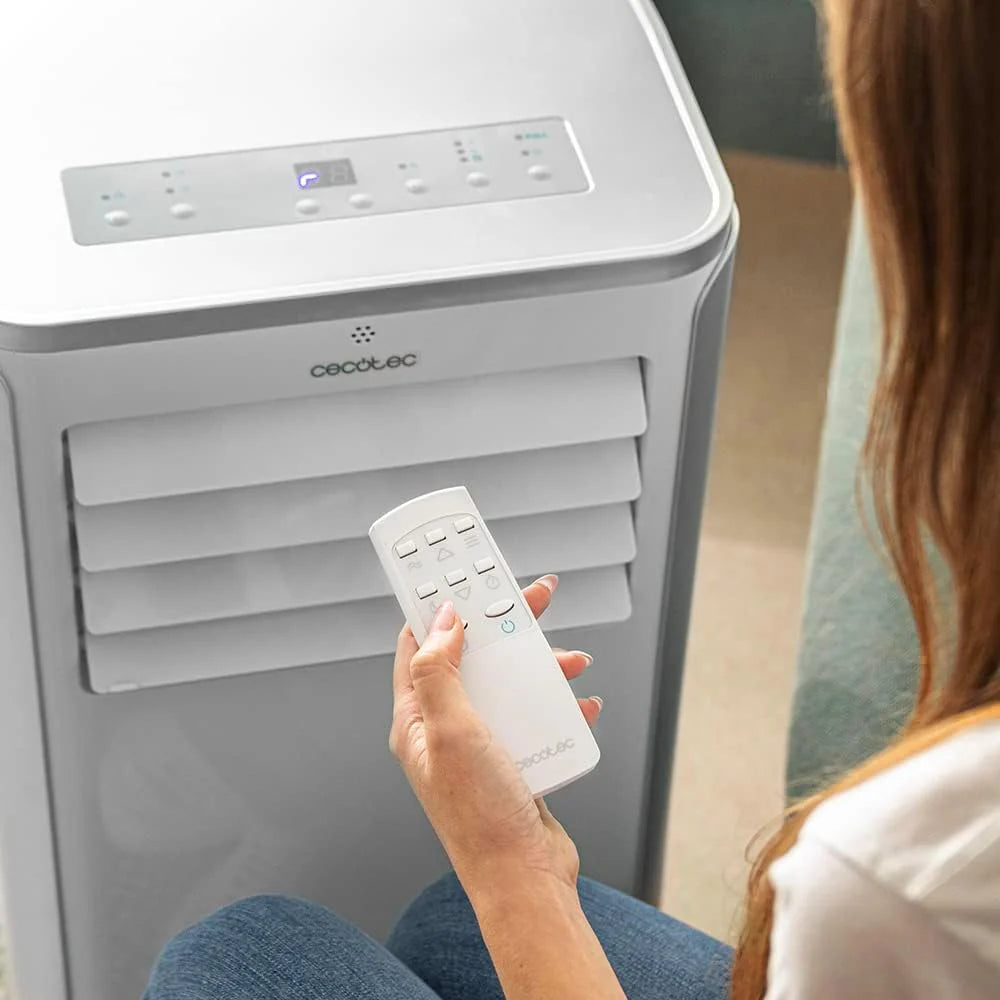 Przenośny klimatyzator Cecotec ForceClima 9100 z pilotem. 9000 BTU, niskie zużycie energii, wyświetlacz LED, 4 tryby, 2 prędkości, zasięg 20-25m2