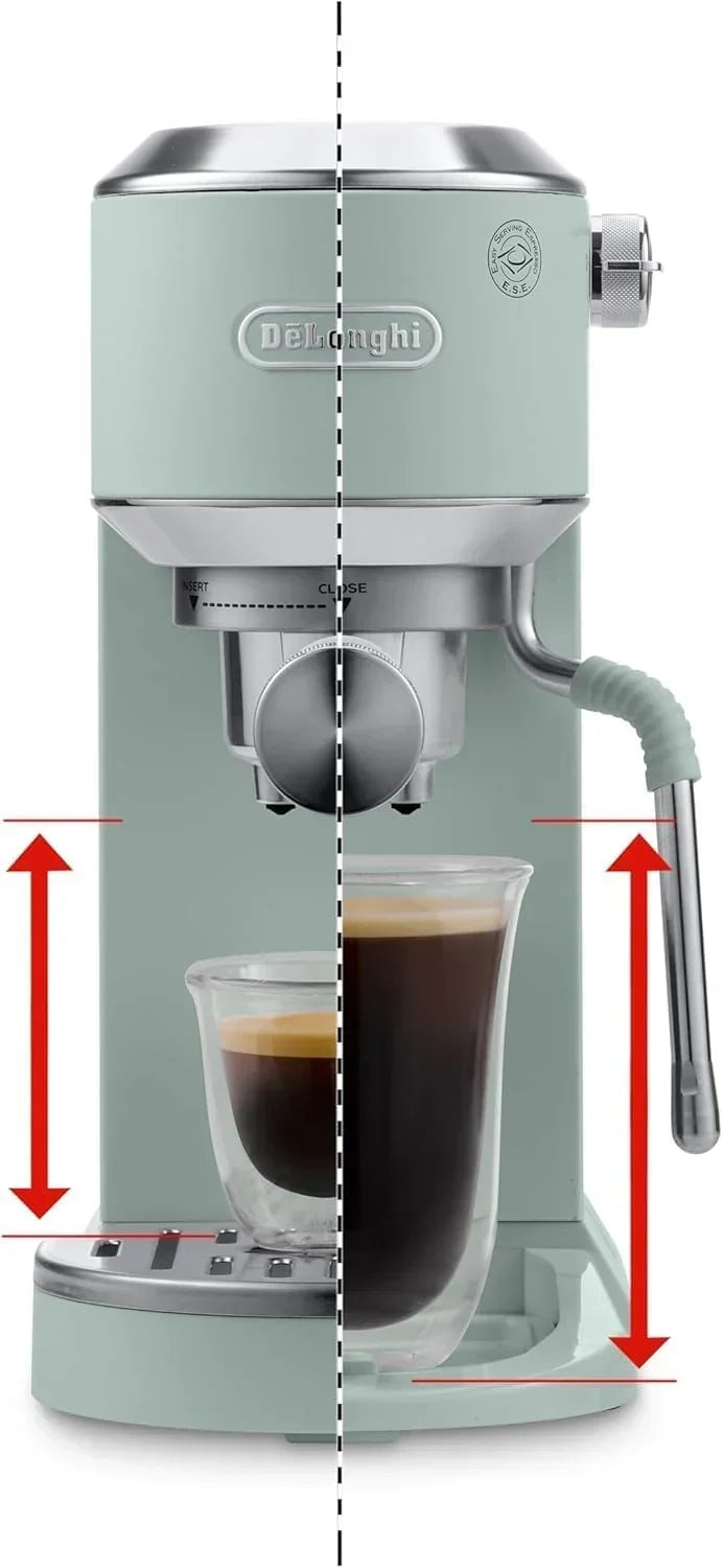 De'Longhi Dedica – Ekspres Kolbowy do Kawy Mielonej lub w Saszetkach, Espresso i Cappuccino, Zbiornik 1.3 Litra, System Anti-Drip, Model EC685.M, Kolor Metaliczny