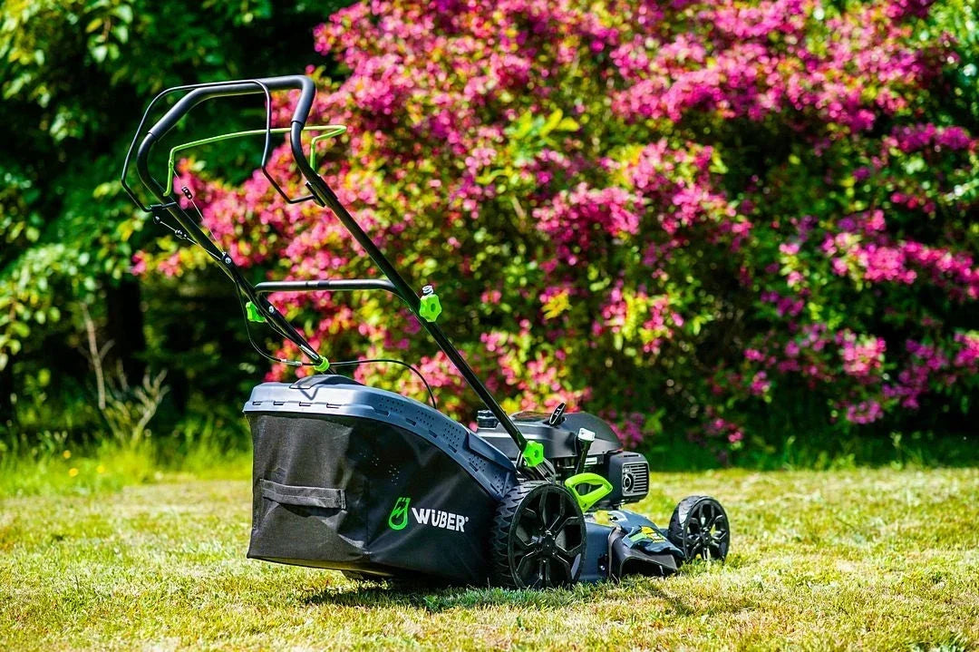 PETROL LAWNMOWER HONDA ENGINE POWERFUL SELF-PROPELLED LAWNMOWER + OIL