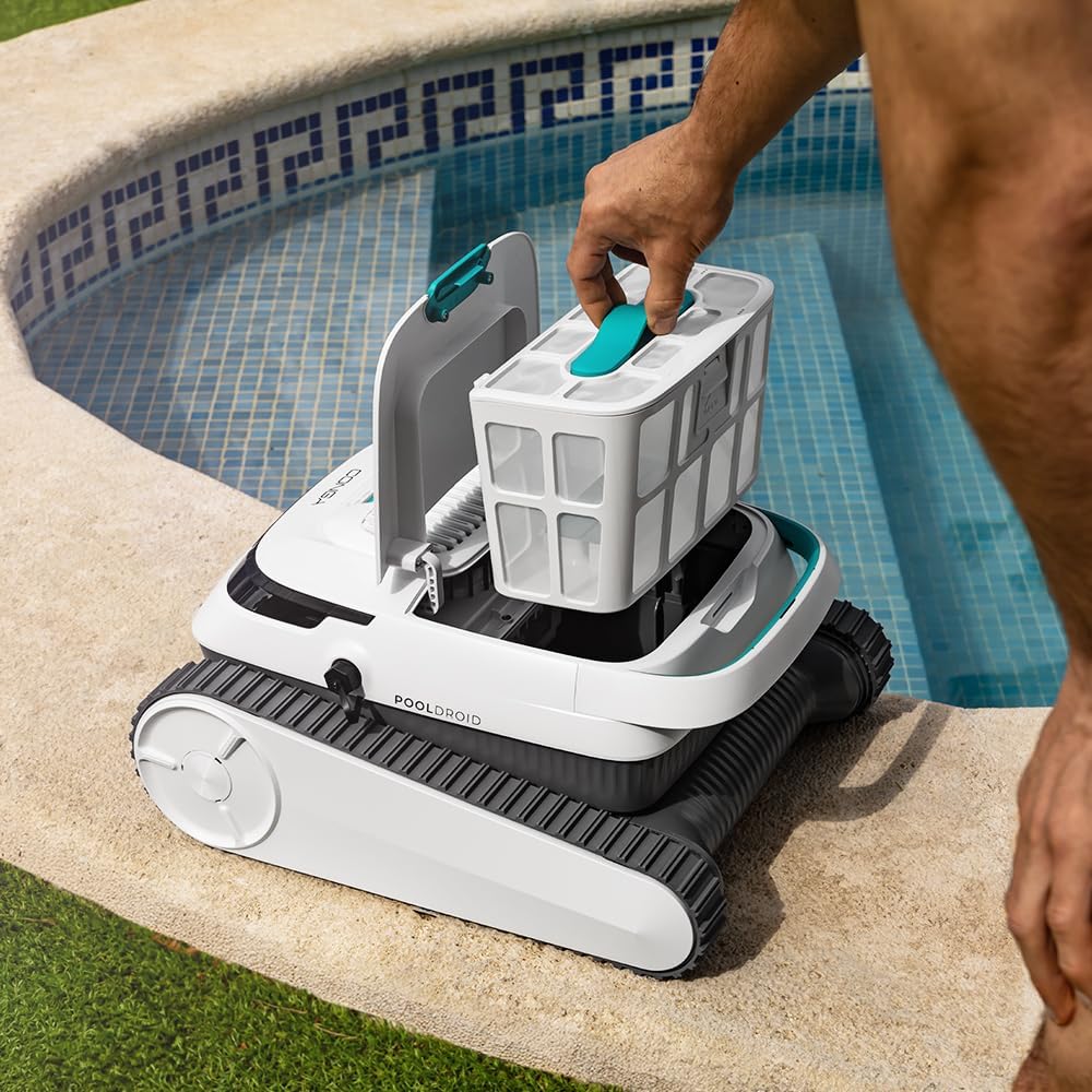 Robot do czyszczenia basenów Cecotec do dna, ścian i linii wodnej Conga Pooldroid 5000 TotalClean Pearl. Powierzchnia 100m2, maks. nachylenie 90º, czyszczenie uporządkowane, autonomia 100min, pojemność 4L