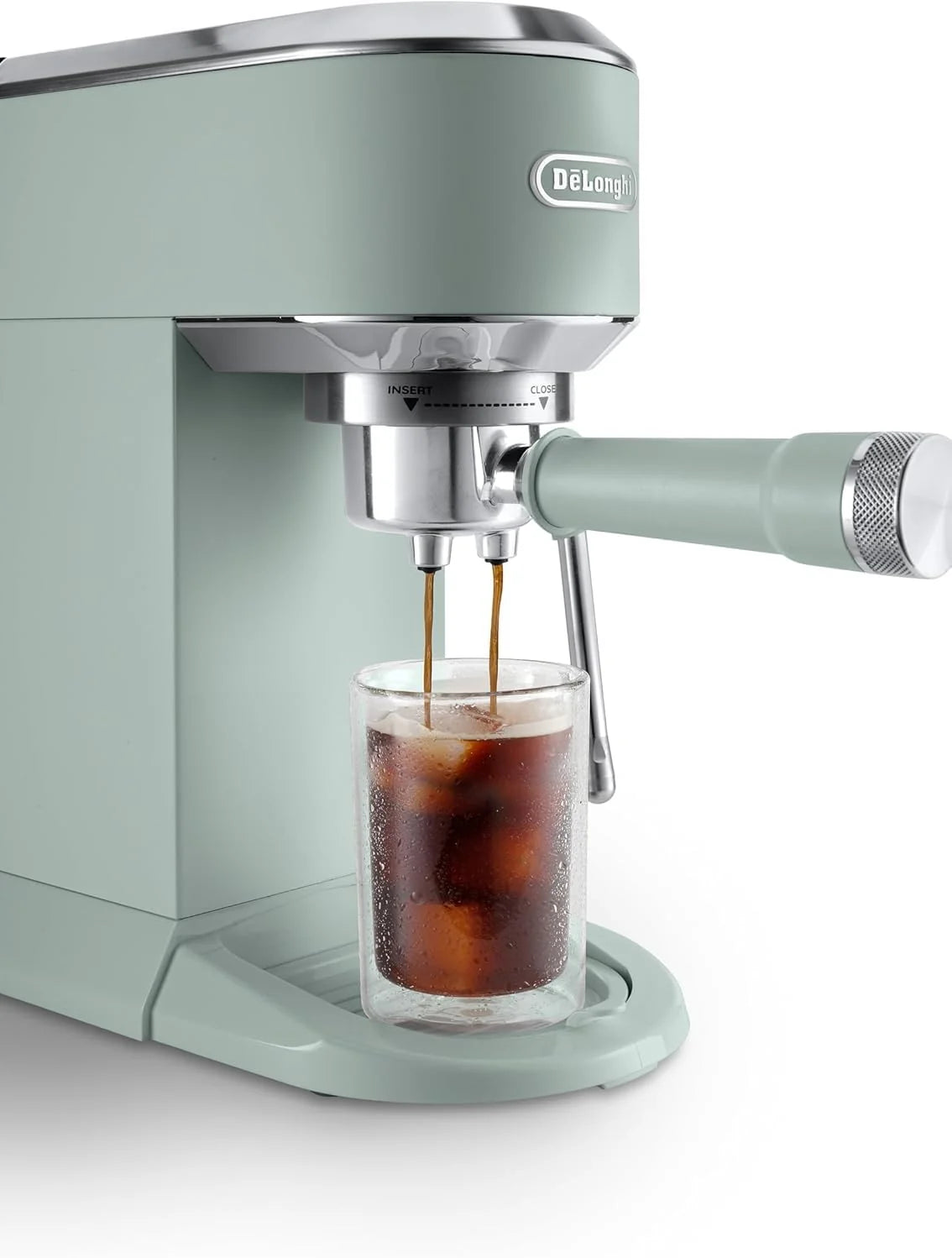 De'Longhi Dedica – Ekspres Kolbowy do Kawy Mielonej lub w Saszetkach, Espresso i Cappuccino, Zbiornik 1.3 Litra, System Anti-Drip, Model EC685.M, Kolor Metaliczny