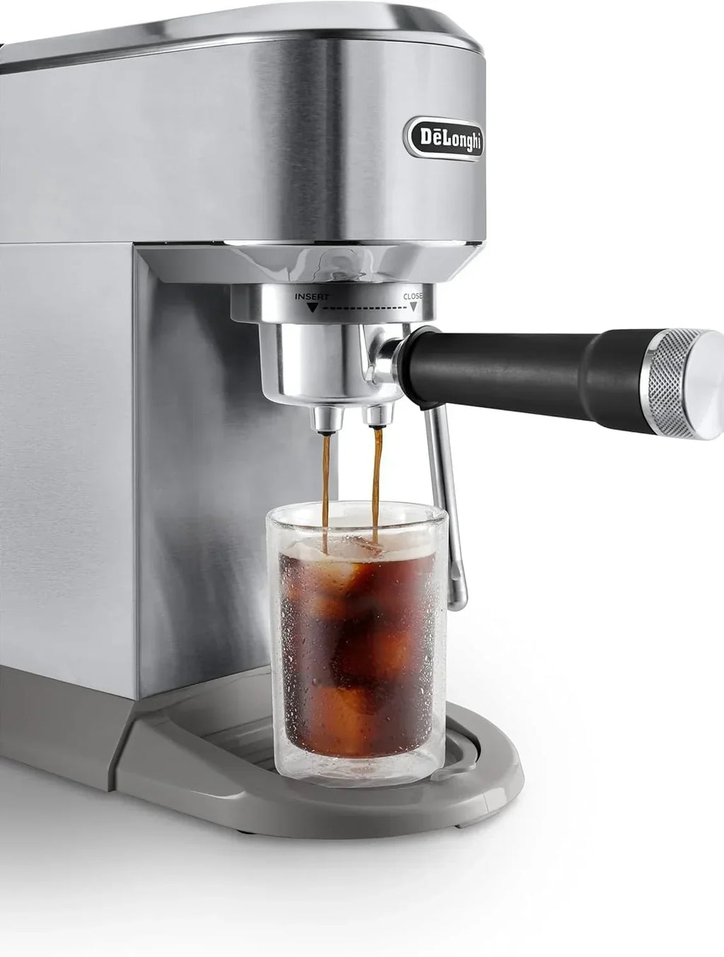 De'Longhi Dedica – Ekspres Kolbowy do Kawy Mielonej lub w Saszetkach, Espresso i Cappuccino, Zbiornik 1.3 Litra, System Anti-Drip, Model EC685.M, Kolor Metaliczny