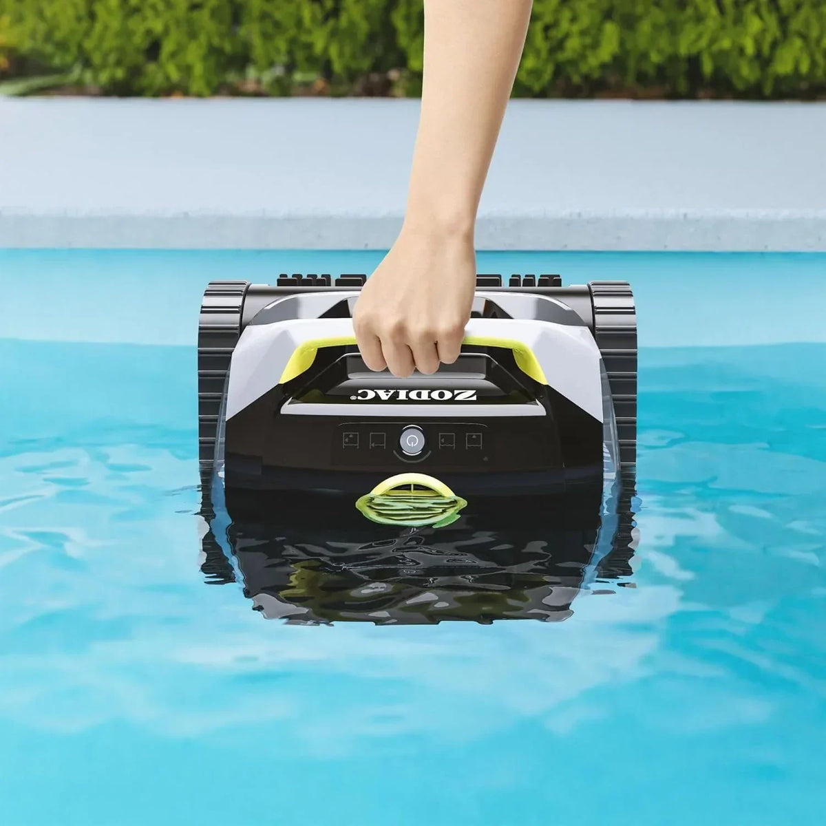 Zodiac Freedom Lite - bezprzewodowy odkurzacz basenowy z akumulatorem litowym - czyści dno, ściany i linię wody - podwójna filtracja - cykle do 3 godzin na jednym ładowaniu