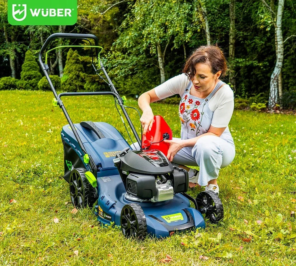 PETROL LAWNMOWER HONDA ENGINE POWERFUL SELF-PROPELLED LAWNMOWER + OIL