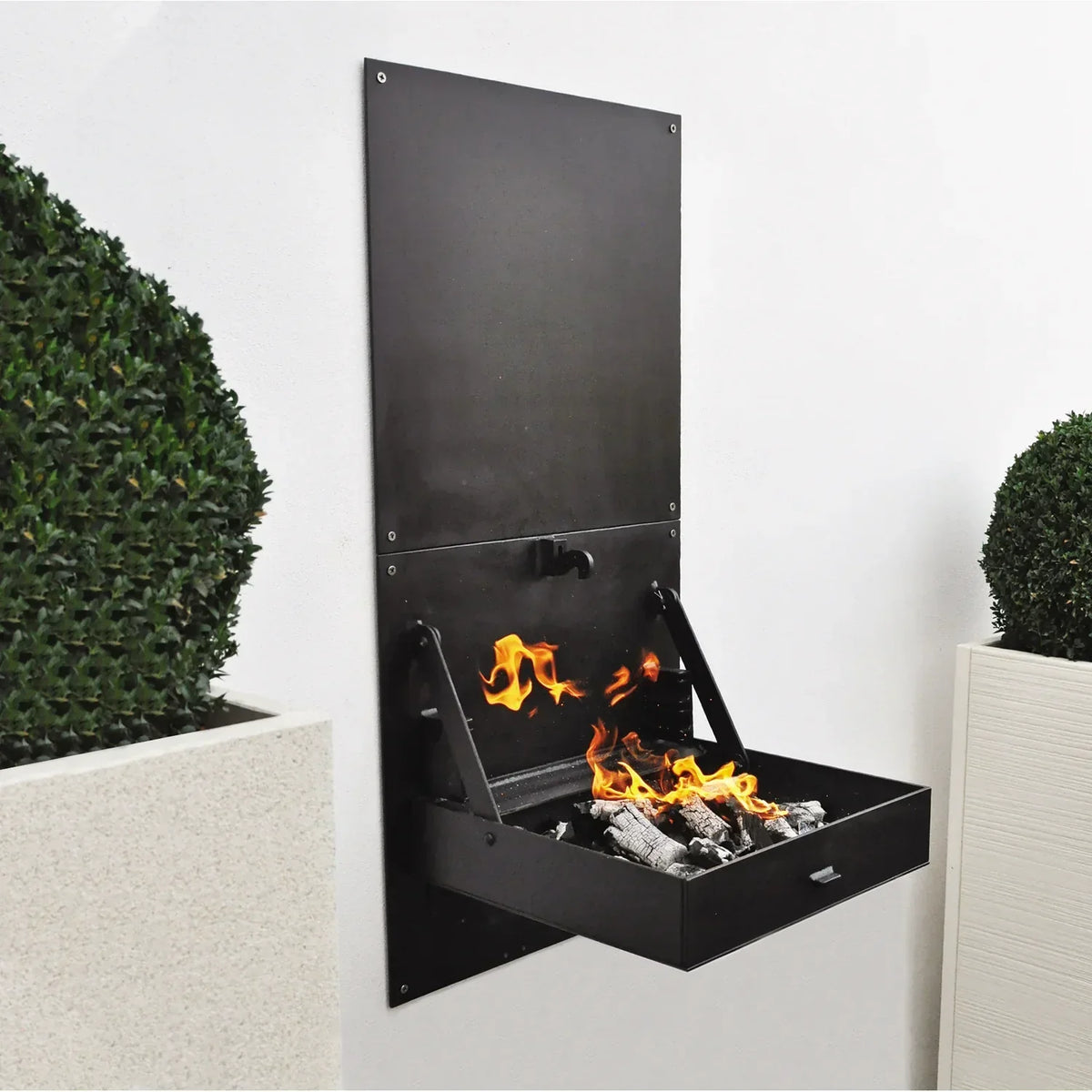 Tuozi - Grill Murowany Na Drewno I Węgiel Model Wall Ibbq Z Płytą Ochronną (czarny - 58,5 X 57 X 114 Cm) Nr Kat.: 4200/2