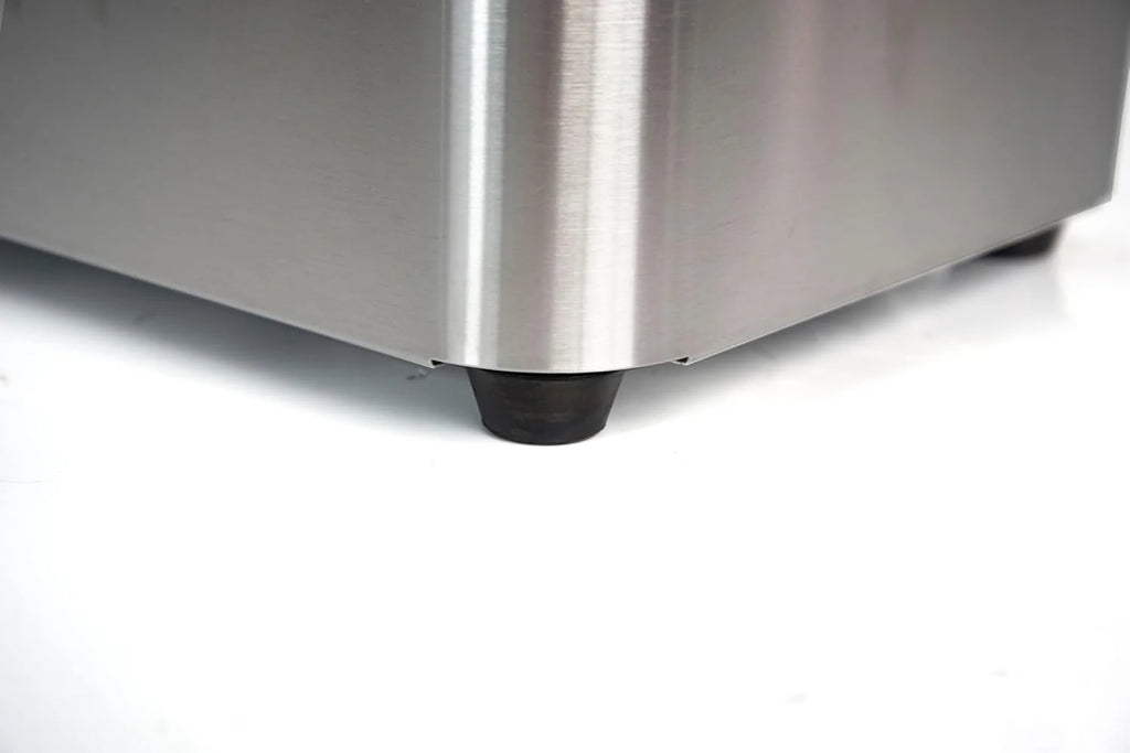 METRO Professional Frytkownica podwójna GDF5028, stal nierdzewna SS304, 2x 8 L, z kranem, regulatorem temperatury, strefą zimną, srebrna