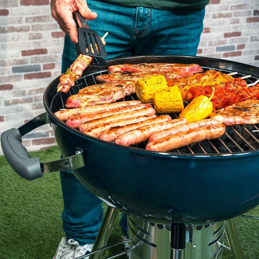 Przenośny Okrągły Grill Węglowy Kekai Yellowstone Z Pokrywą, Kołami I Zapalarką, Emaliowany Na Niebiesko, 58x47x100 cm